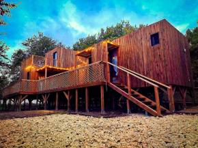 Cabane écologique proche océan